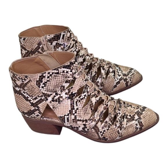 Qupid booties - Picture 3 of 8